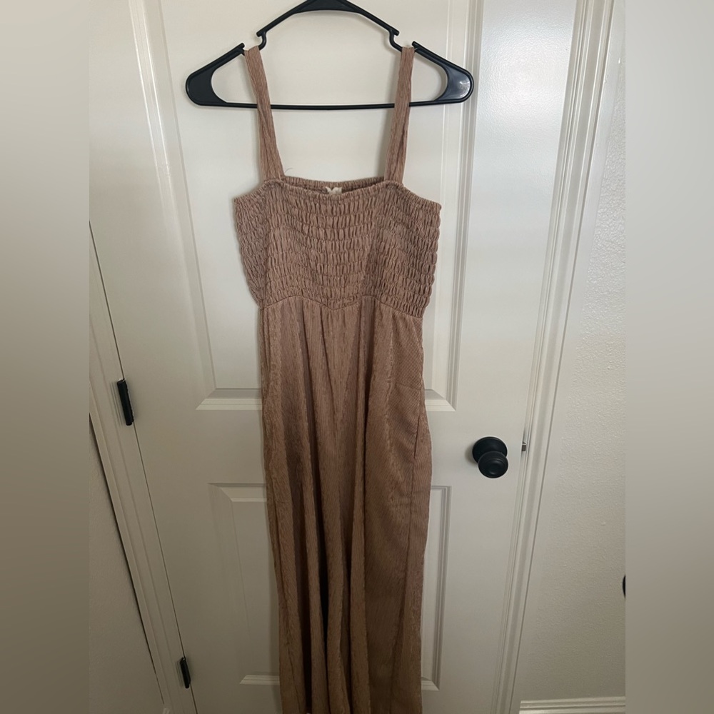 Brown romper with pockets